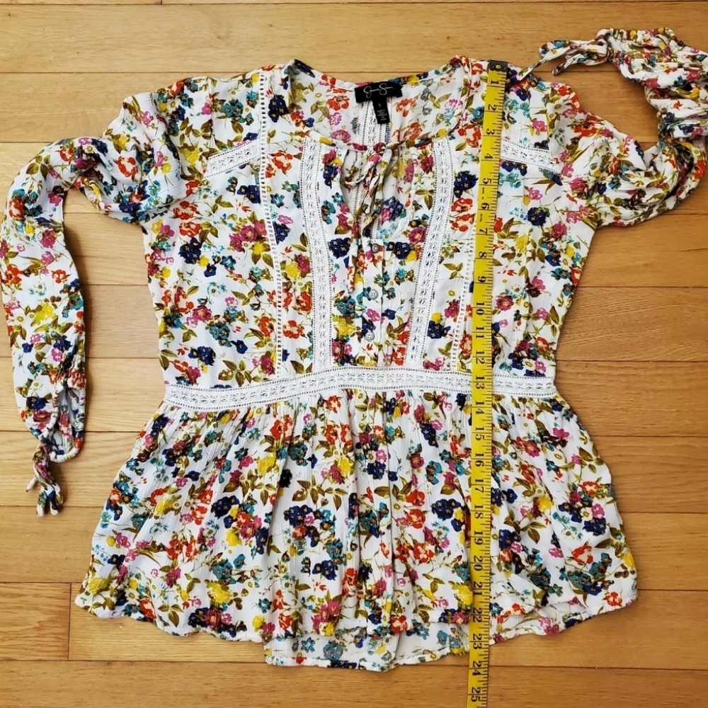 Jessica Simpson Boho Floral Peasant Blouse With Lace Trim Size‎ S - Picture 4 of 7
